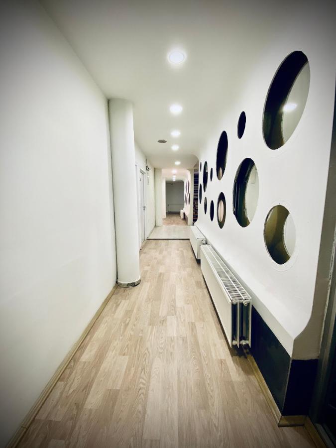 פריזרן Hotel Perla מראה חיצוני תמונה